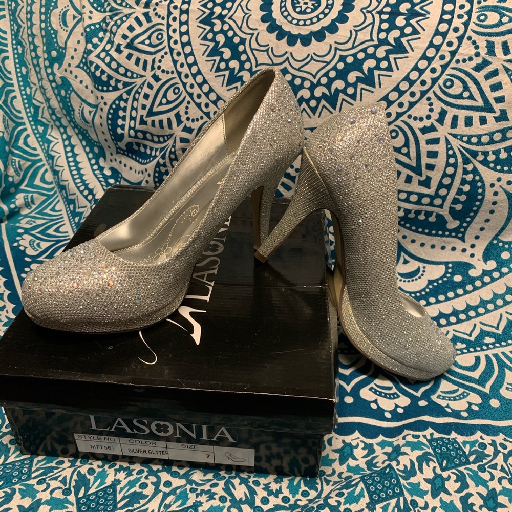 Silver Gorgeous heels